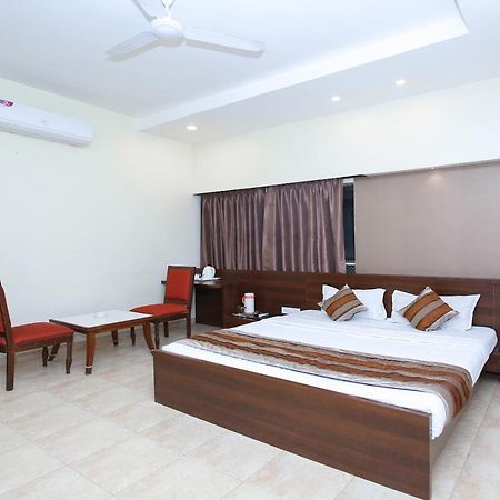 Hotel Jabali Palace Jabalpur Bagian luar foto