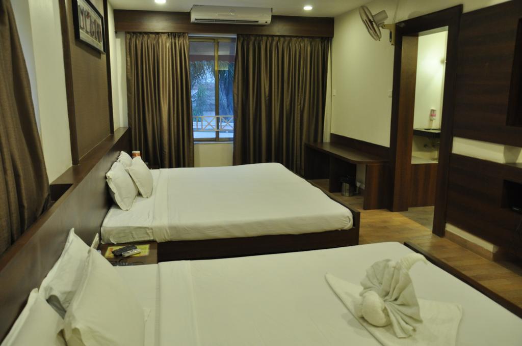 Hotel Jabali Palace Jabalpur Bagian luar foto