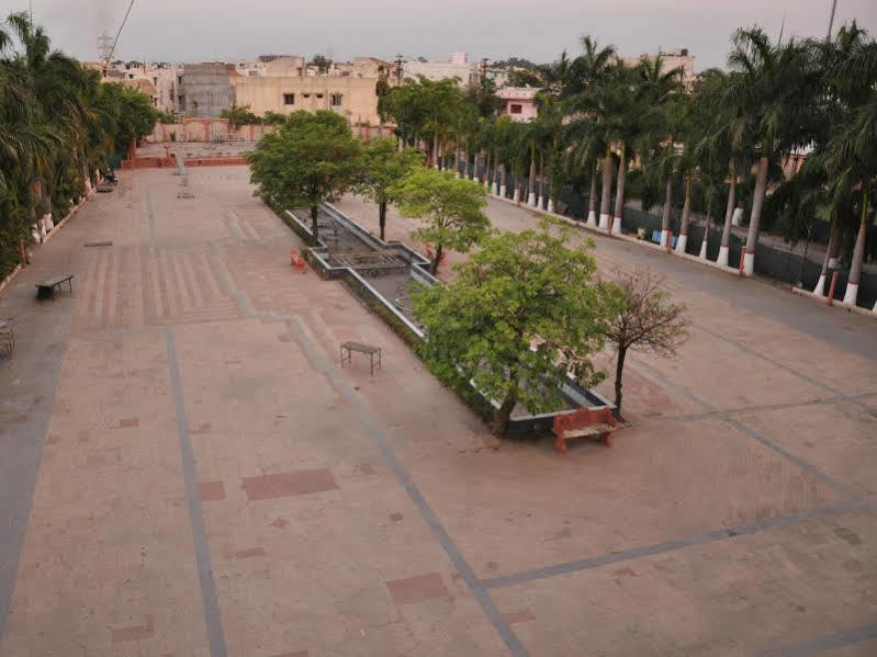 Hotel Jabali Palace Jabalpur Bagian luar foto